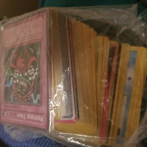 Bundle of 1990's pokemon cards